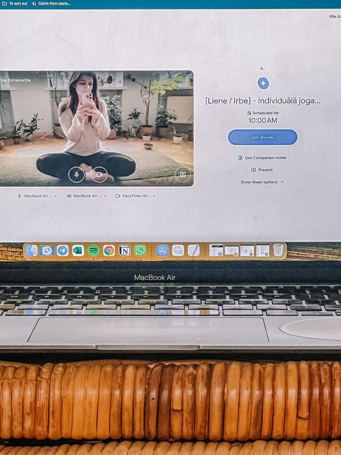 ABC centrēšanās metode